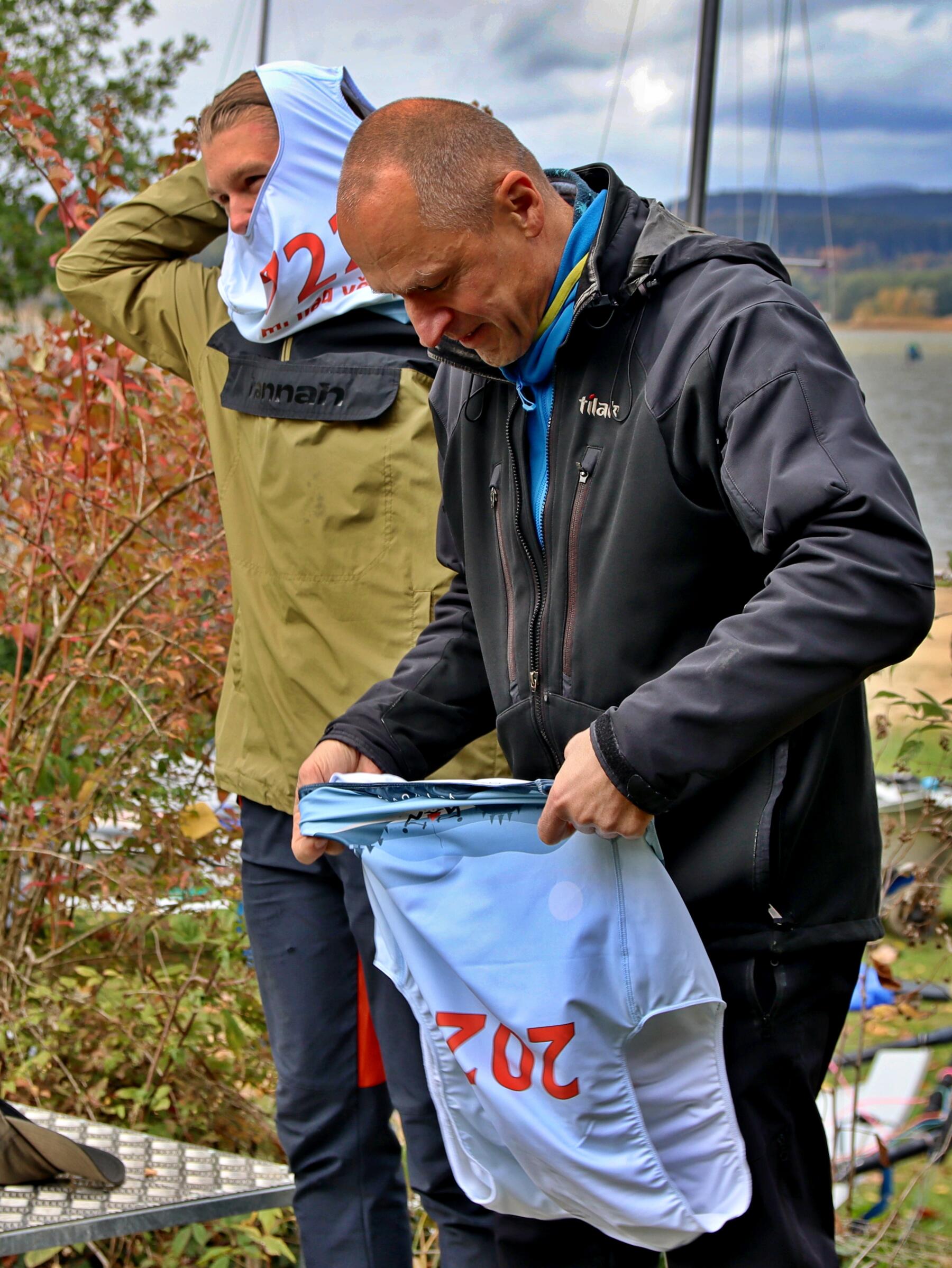 144.jpg